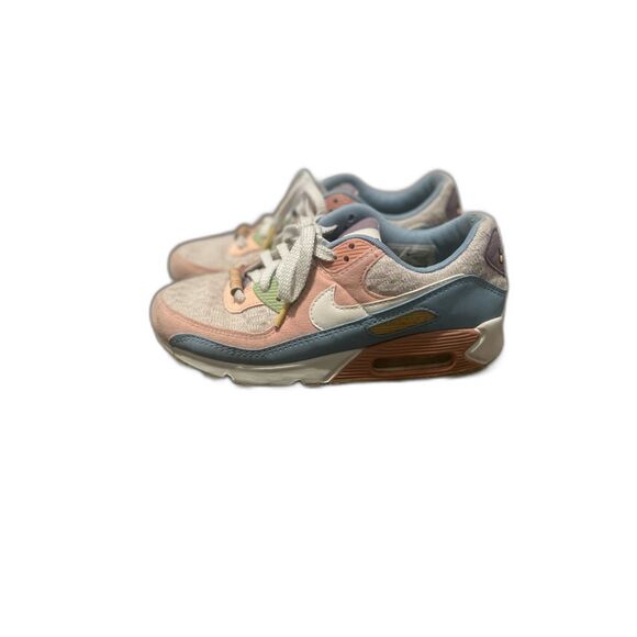 Nike Air Max 90 SE Women’s 7.5 – Sun Club Pink/Blue/Purple - Picture 2 of 14